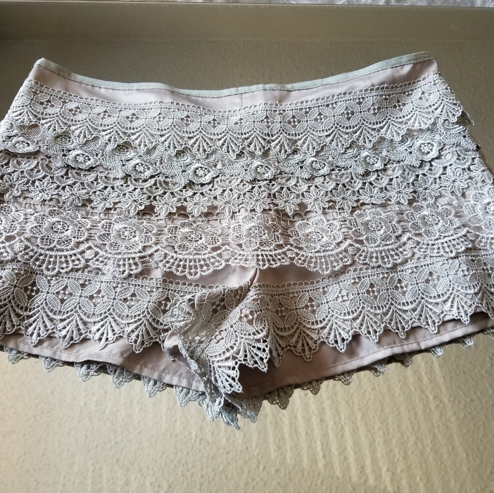 Lace shorts